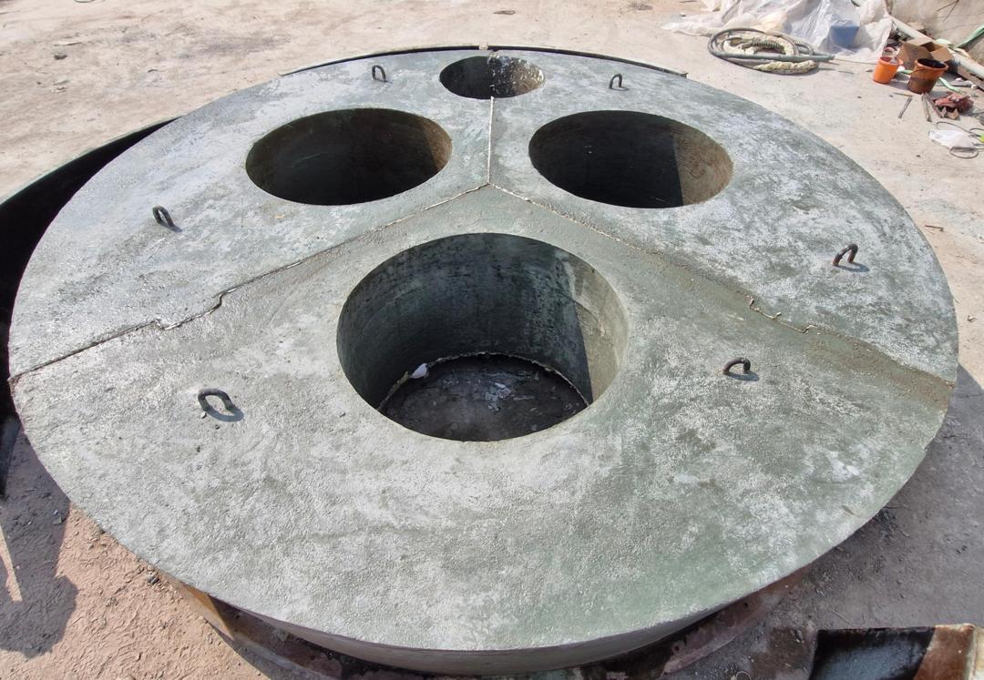 EAF lid refractory with electrode holes — SIRPL installation